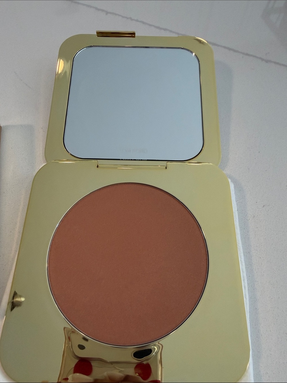 NWT Tom Ford Bronzing Powder - 01 GOLD DUST - Picture 2 of 4